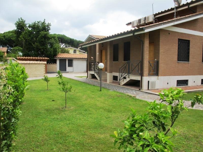 Villa Smeraldo Roma Infernetto Buitenkant foto